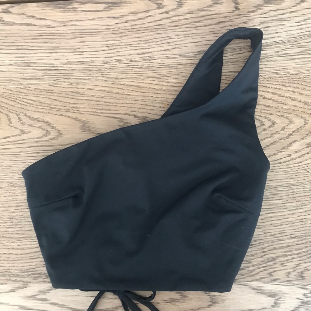 Black one shoulder crop top